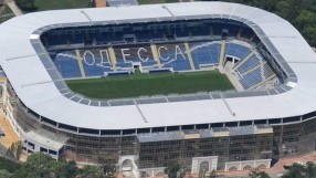 Пожар на стадиона в Одеса часове преди Украйна - България