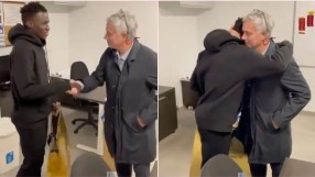 Моуриньо изпълни обещанието си. Афена-Гиян има нови обувки! (ВИДЕО)