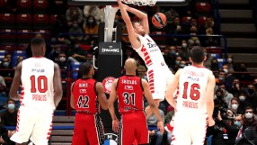 Първи успех за Везенков и компания в Евролигата далеч от дома