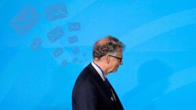 С 4 млн. мейла на ден, той се превърна в най-спамения милиардер в света