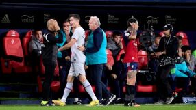 Изгониха Левандовски, но 