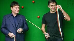Рони О'Съливан и Джими Уайт откриха снукър академия в София