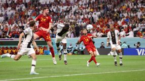 Испания и Германия завързаха възела в групата си