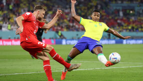 Още проблеми за Бразилия: И Алекс Сандро се контузи