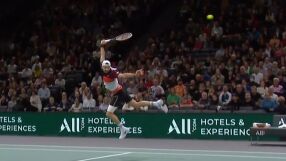 Птица или самолет? Не - Григор Димитров! (ВИДЕО)