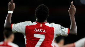 Сака отстреля Севиля и напусна контузен (ВИДЕО)