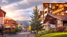 Колко струват нощувките за 8 декември тази година?