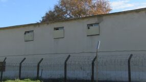 Полицията в Ловеч е заловила двамата избягали затворници
