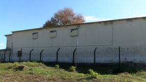 40 полицаи издирвали избягалите затворници, един е открит в храстите 