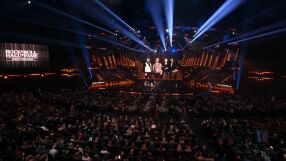 Залата на славата на рокендрола: Цяла плеяда звезди (ВИДЕО)