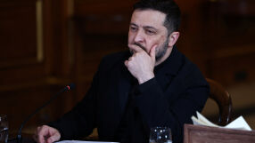 Володимир Зеленски посети фронтовия град Херсон