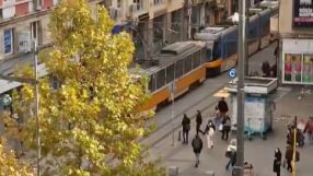 Трамвай блъсна момиче на "Граф Игнатиев" в София (ВИДЕО)