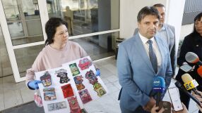 Продават наркотици на деца от Софи в пликчета от „семки“ и „бонбонки