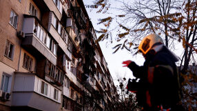 &quot;Циничен терор&quot;: Ракети и дронове от Русия убиха най-малко четириам души в Киев