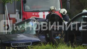 Починала е и съпругата на мъжа, който загина в катастрофата с кола на НСО край Аксаково