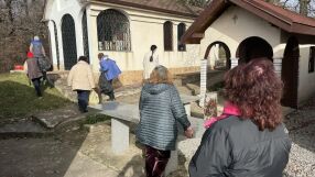 Столетна история: Манастирът на двете светици във Владая