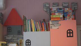 Книгите разкриват нови светове: Кампания за даряване на детски книжки