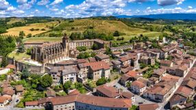 Туристите ходят в Париж и Ница, но французите предпочитат това магично място