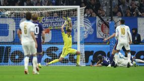 13-ият опит на Марсилия се оказа фатален за Нюкасъл