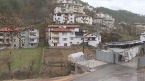 Убитият мъж в Мадан - син на местен бизнесмен. Изпращал настойчиво съобщения на обвързана жена