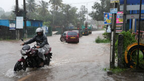 40 българи са блокирани в Шри Ланка от наводнения