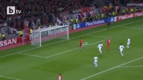 Байер Леверкузен води с 1:0 на Зенит (ВИДЕО)