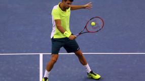 Григор започна с победа в Базел, чака го Надал