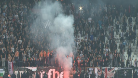 Батални сцени на Пловдивското дерби, ампутираха ръката на фен (ВИДЕО)