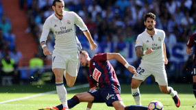 „Реал“ Мадрид не спира с грешките, шанс за „Барселона“ да излезе начело