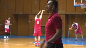 След 4 години шампионите пак в 