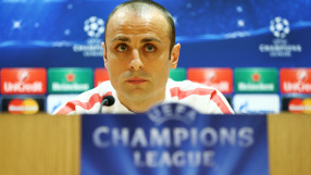 Бербатов сменя Милик в 