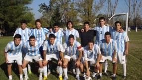 Аржентински клуб преправя крив терен (СНИМКА)