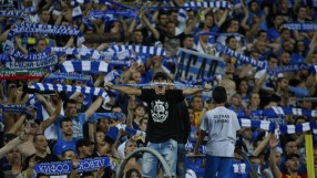 Познат сценарий: феновете гонят собственика