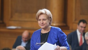 Менда Стоянова: Цените на цигарите скачат с 25-27%