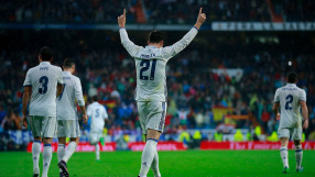 Късен гол качи 