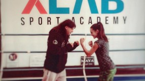 Ивет Лалова се пробва в бокса 