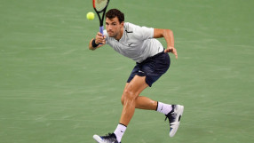 Местно препятствие на старта за Гришо в Париж