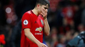 Даниел Джеймс остана в сянката на дете-талисман (ВИДЕО)