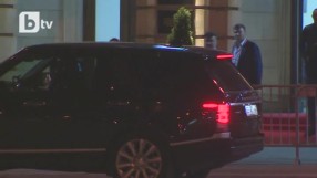 Михайлов не издържа, напусна с джипа доста преди края на мача с Англия (ВИДЕО)