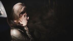 „Имах по трима клиенти на ден“: Непълнолетна българка избяга от мрежа за секс трафик в Солун