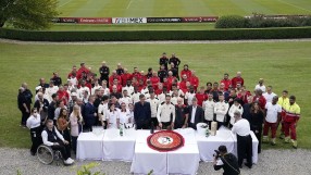 Златан на 40: Ягоди, вино и величие