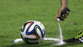 ФИФА трябва да плати 120 млн. евро на хората, изобретили спрея за преки свободни удари