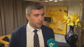 Има ли свободни позиции за програмисти в България и защо обявите намаляват? (ВИДЕО)