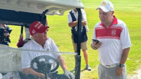 Стоичков поигра голф с Тръмп