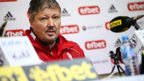 Любо Пенев: 