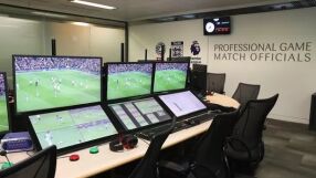 Наказаха съдиите, заклали Ливърпул