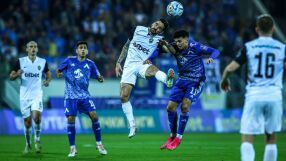 Лудогорец удари Левски в нервен мач на 