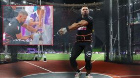 Чук уцели съдия и счупи крака му (ВИДЕО)