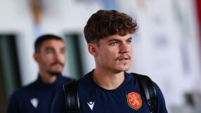 Ситуацията с наш футболен национал, блокиран в Израел, е неясна