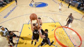 Тройка на Къри повали Везенков и компания (ВИДЕО)